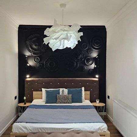 מוקצ'בה Black Room Apartment מראה חיצוני תמונה