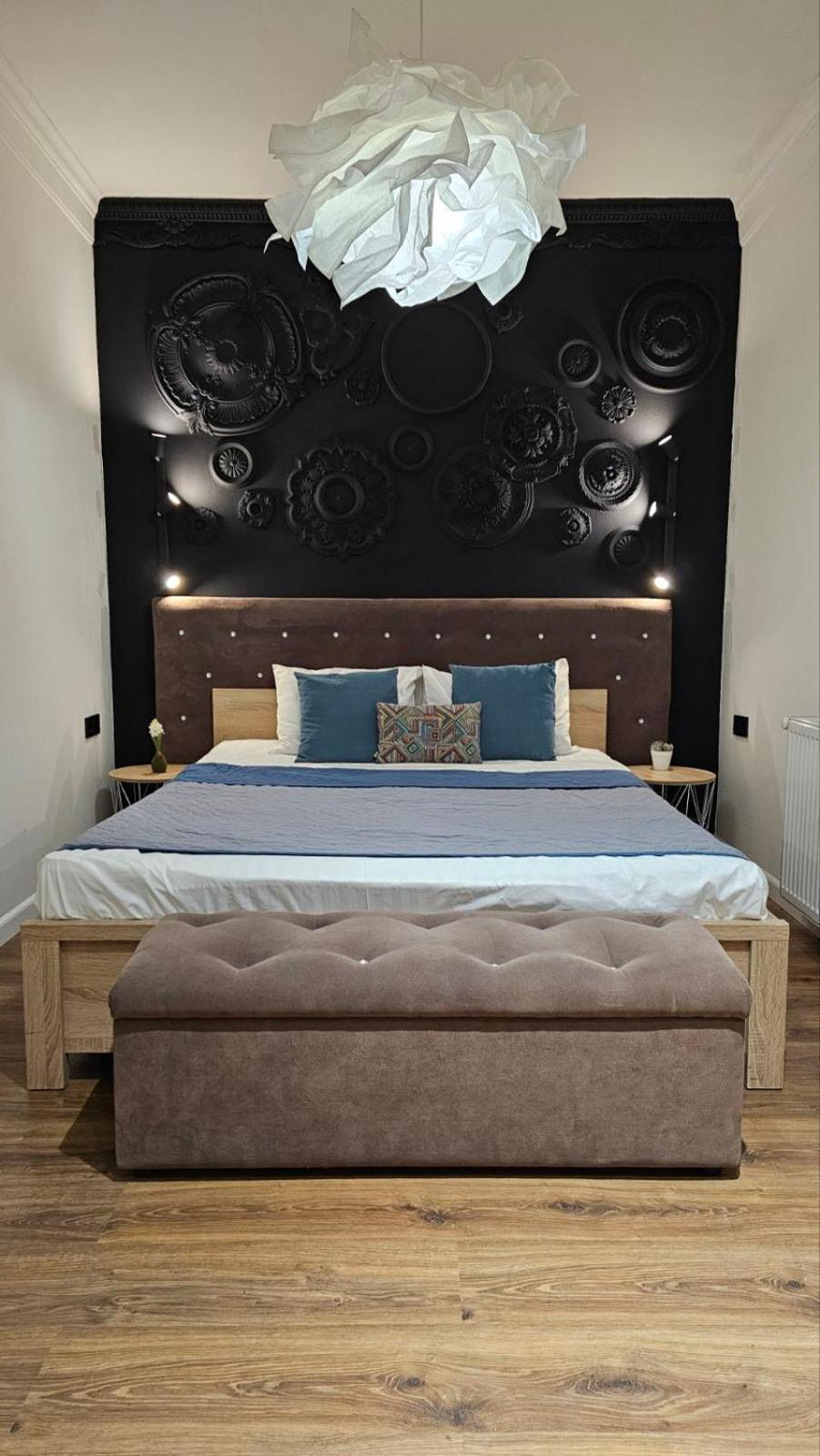 מוקצ'בה Black Room Apartment מראה חיצוני תמונה